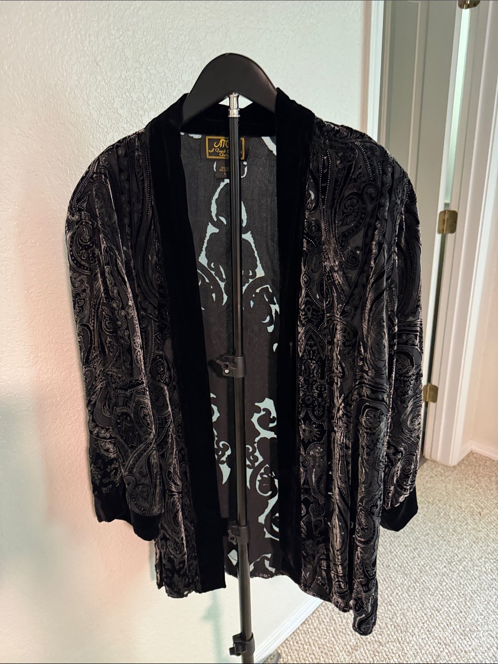 Vintage Evening Wear Black Velvet Jacket Large